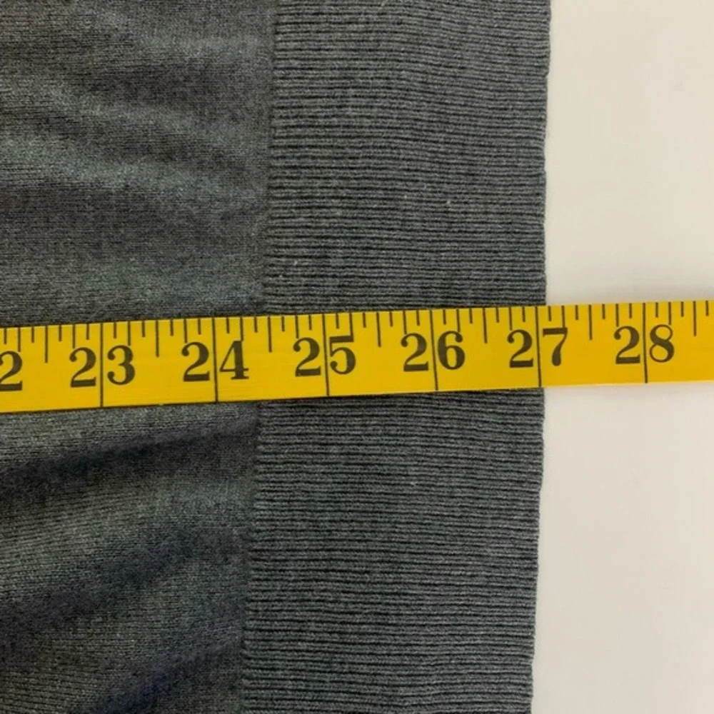 BANANA REPUBLIC Gray Silk Cotton Cashmere V-Neck‎ Sweater